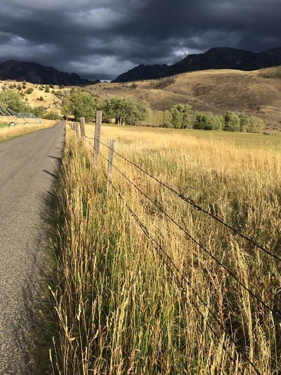 Pine Creek Cabin Livingston Montana Villa Esterno foto